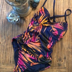 🌺One Piece Bathing Suit🌸